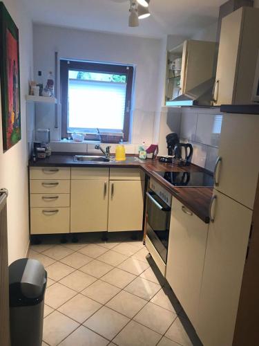 Η κουζίνα ή μικρή κουζίνα στο Blackforest Home Gengenbach nahe Europapark Rust
