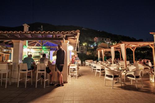 Un restaurant sau alt loc unde se poate mânca la Corfu Aquamarine Hotel