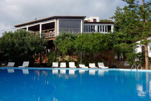 Gallery image of Cretan Village Hotel in Agios Nikolaos