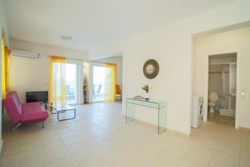 Χώρος καθιστικού στο Kiveri Apartments