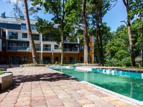 Bazén v ubytovaní Apartament DWIE SOSNY alebo v jeho blízkosti
