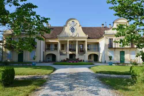 Château de Mathod Chambres d'hôtes