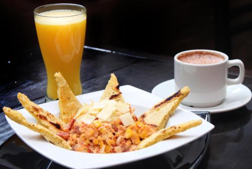 Cibo presso l'hotel o nelle vicinanze