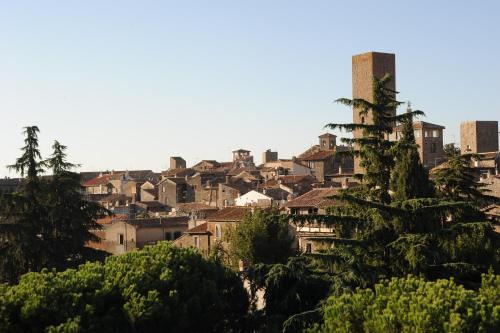 Foto dalla galleria di B&B Medieval House a Viterbo