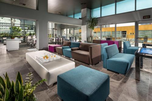 Luxurious Highrise 2b 2b Apartment Heart Of Downtown LA photo 31