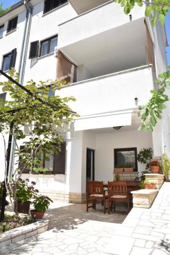 Apartments Ruzica
