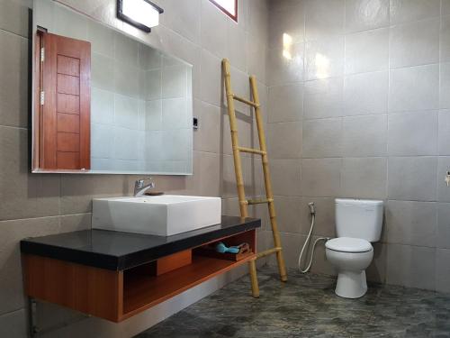 Un baño de Villa Pine Tree