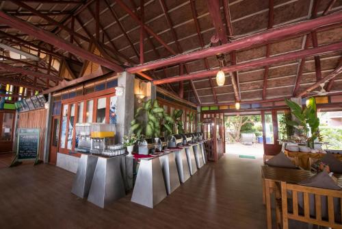 Restaurace v ubytování Koh Tao Coral Grand Resort