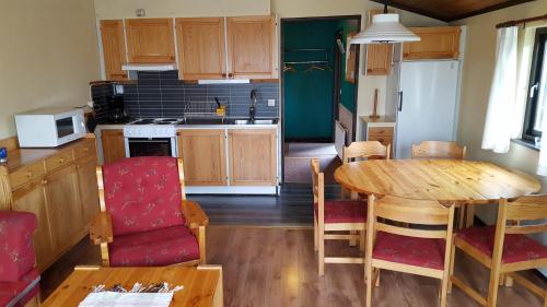 A kitchen or kitchenette at Sälens Bed & Breakfast Apartments