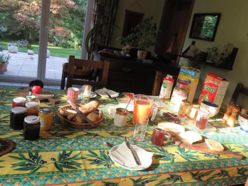 Jídlo v bed and breakfast nebo okolí