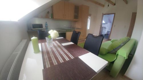 Dapur atau dapur kecil di Apartament Luna