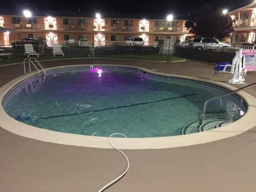 Americas Best Value Inn Red Bluff – Photos 2