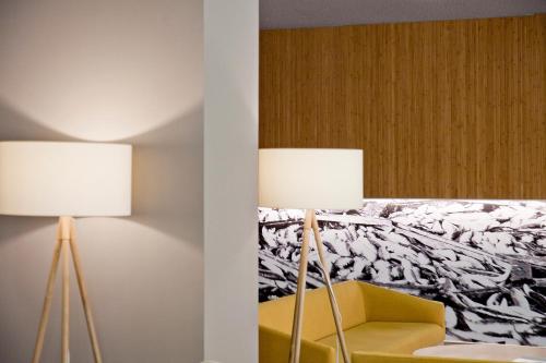 Cama o camas de una habitación en Apartamentos Port Eugeni