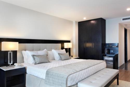
Cama ou camas em um quarto em Miramar Hotel by Windsor
