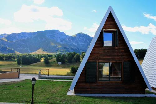 Gallery image of Apartmani i Restoran Sljeme in Žabljak