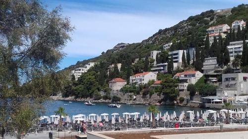 Dubrovnik Apartments Beach front One Bedroom