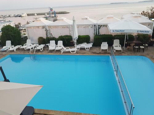Piscina a Complex Top Apartment o a prop