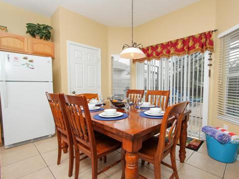 7718 Teascone Blvd – Photos 5