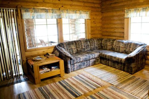 Zona d'estar a Pielppa Lodge