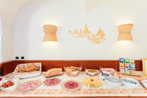 Mad på hotellet eller i nærheden