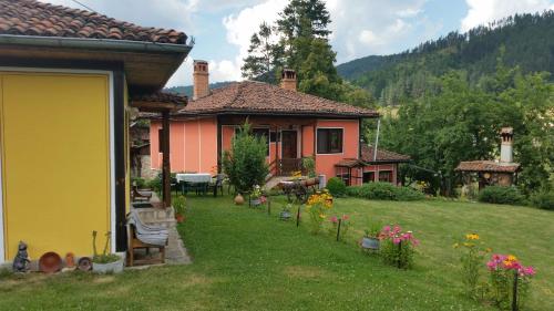Zahrada ubytování Mechta Guest House
