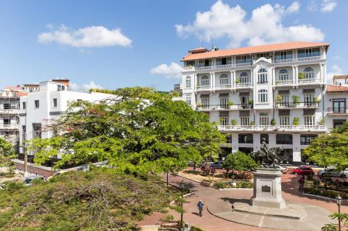 Bangunan di mana terletaknya hotel