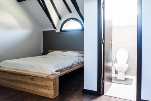 Koupelna v ubytování Casa Patru Anotimpuri