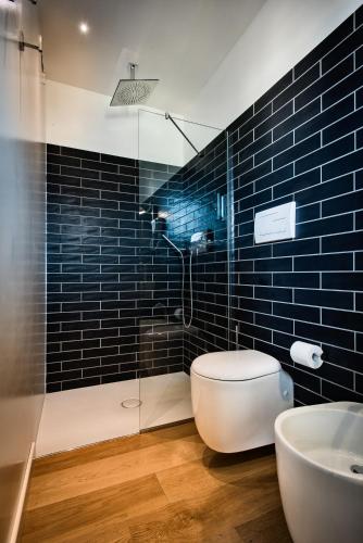 Un baño de Teku Sardinia Boutique Hotel