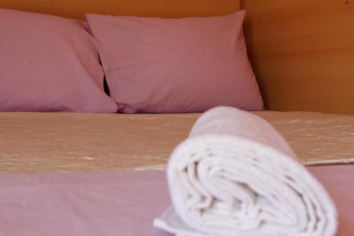 Una cama o camas en una habitación de Motel Han