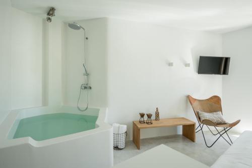 Gallery image of Althea Boutique Hotel in Alonnisos Old Town