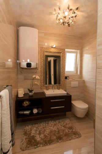 Crystal Sea - Bol - Brač