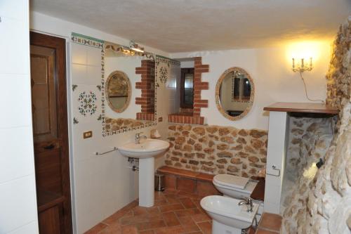 Koupelna v ubytování Ancaiano Country House