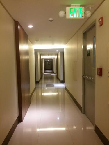 Imagen de la galería de Palm Tree Condos near MNL Airport Terminal 3 by ELR, en Manila