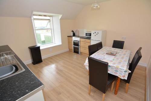 Η κουζίνα ή μικρή κουζίνα στο St Magnus Self Catering Lerwick