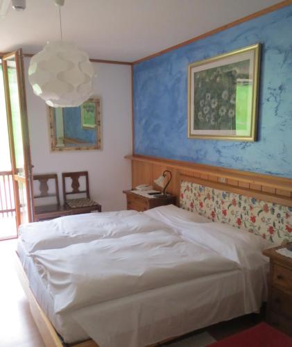Katil atau katil-katil dalam bilik di Hotel Cristallo