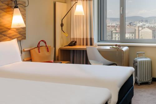 Cama o camas de una habitación en ibis Wien Hauptbahnhof