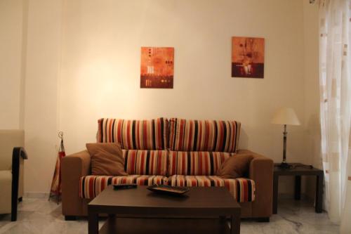 Gallery image of Apartamentos Turísticos Plaza del Olvido in Nerja