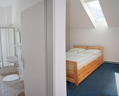 Koupelna v ubytování Gasthaus Pension Goldeck