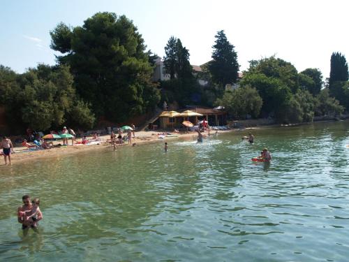 Gallery image of Apartmani Maver in Sveti Filip i Jakov