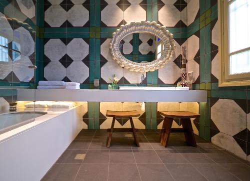 Фотография из галереи Alma Boutique Hotel & Lounge в Тель-Авиве
