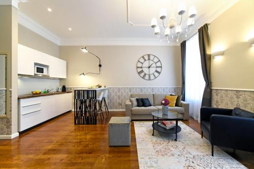 Kuchyňa alebo kuchynka v ubytovaní Markiz Luxury Apartments