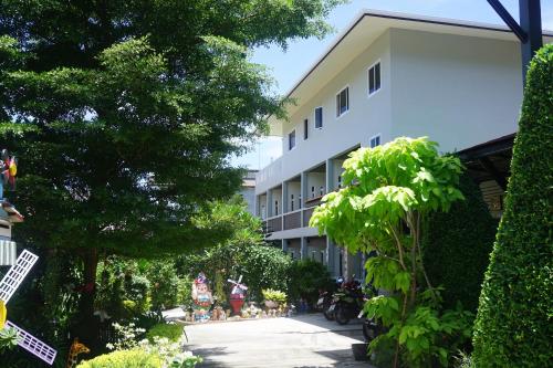 Gallery image of Nadapa Resort in Koh Tao