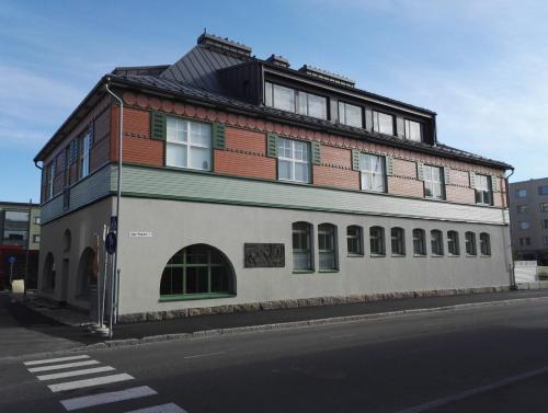 Zgradba, v kateri se nahaja apartma