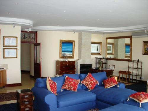 Ruang duduk di Kosmos Manor Guest House