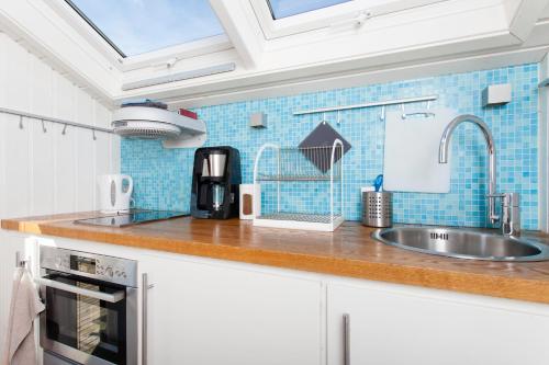 Dapur atau dapur kecil di Beach house in Oslo