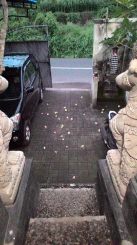 Uma área de estar em Griya Bun Sari