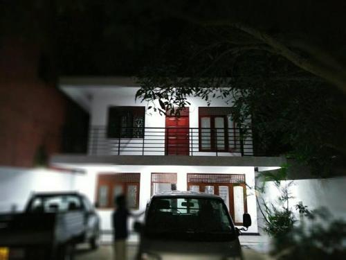 Gallery image of Himo Guest Inn in Dehiwala