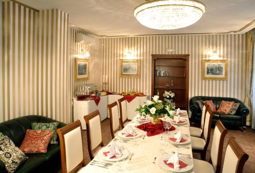 Χώρος καθιστικού στο Spa Hotel Schlosspark