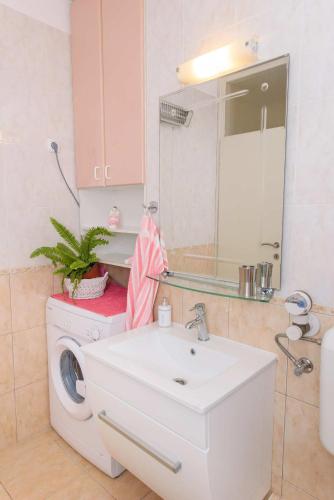 Comfortable and Stylish Apartment