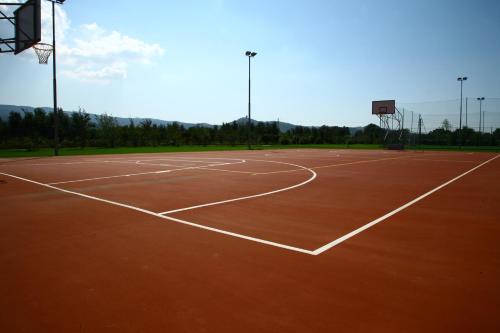 Gallery image of Campastrello Sport Hotel Residence in Castagneto Carducci